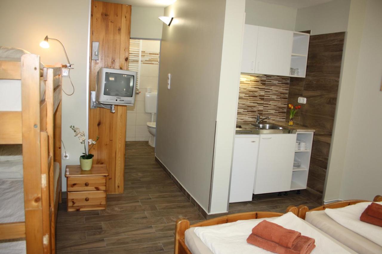 Polus Pension Sopron Dış mekan fotoğraf