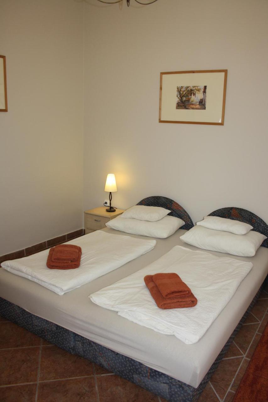 Polus Pension Sopron Dış mekan fotoğraf