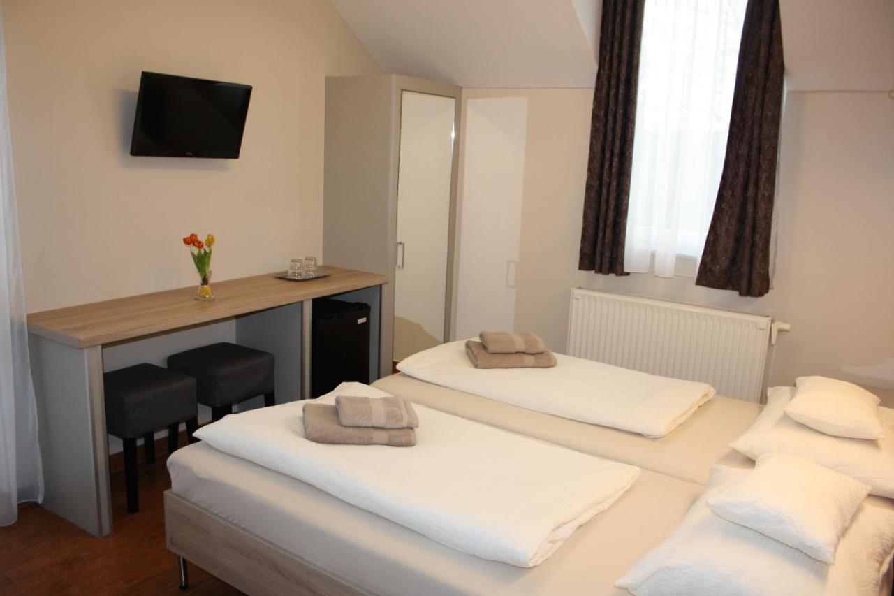 Polus Pension Sopron Dış mekan fotoğraf