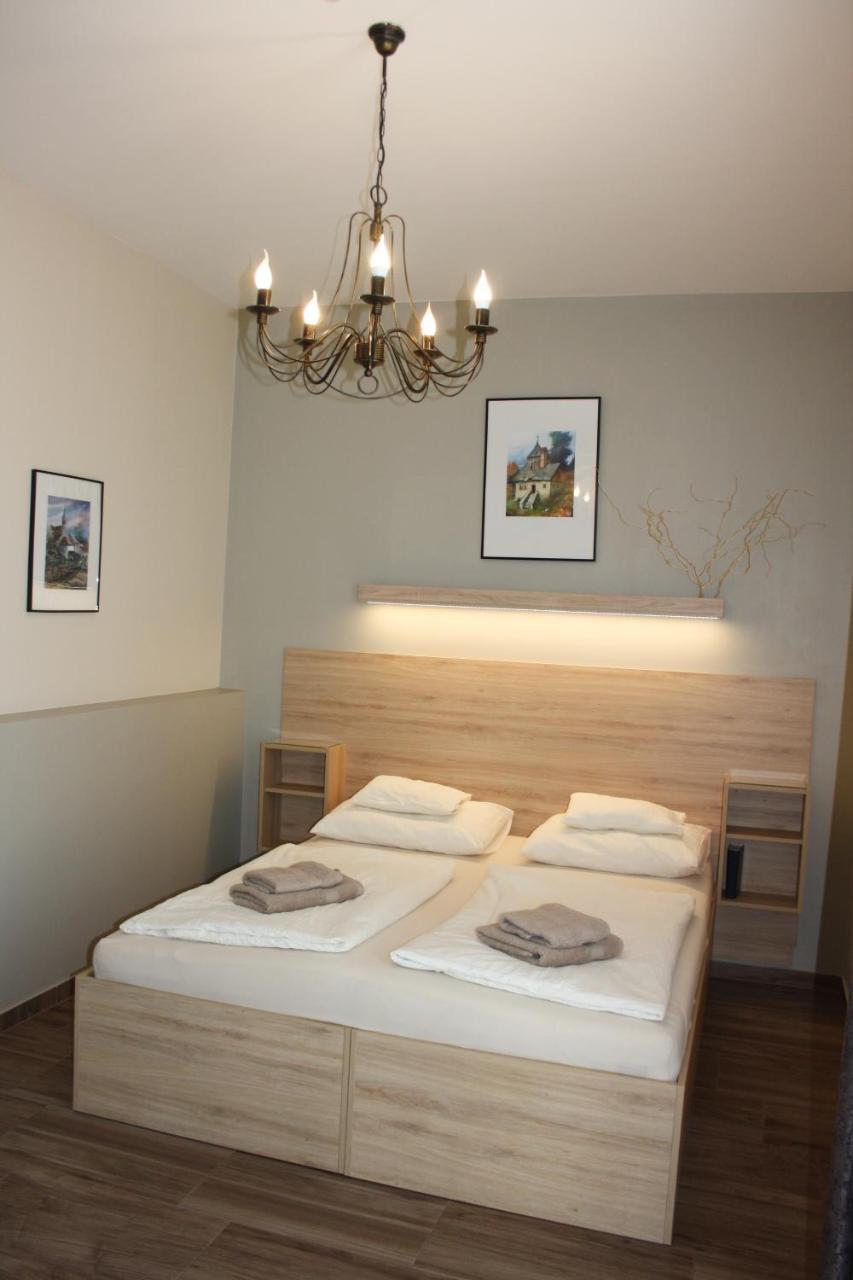 Polus Pension Sopron Dış mekan fotoğraf