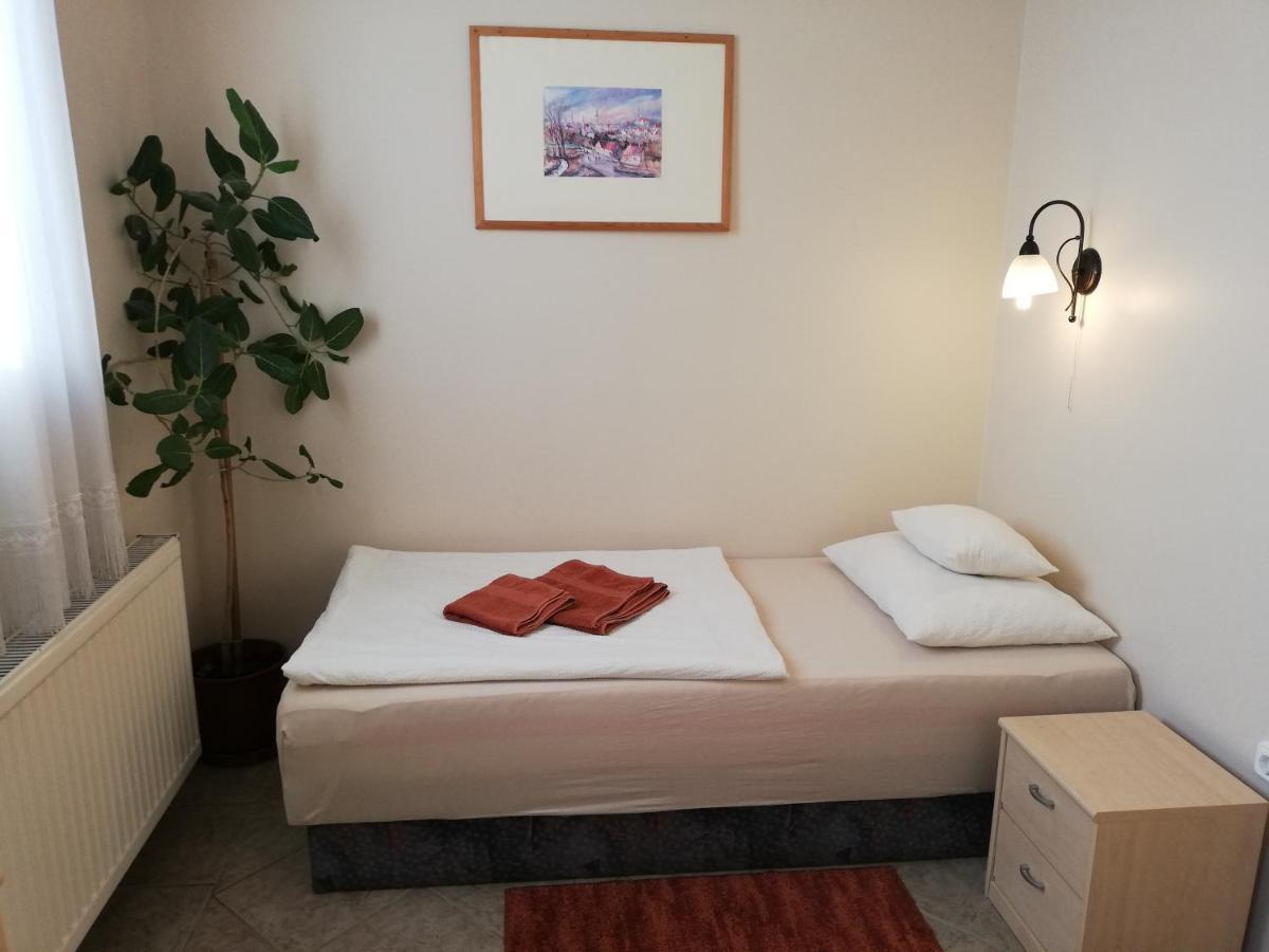 Polus Pension Sopron Dış mekan fotoğraf